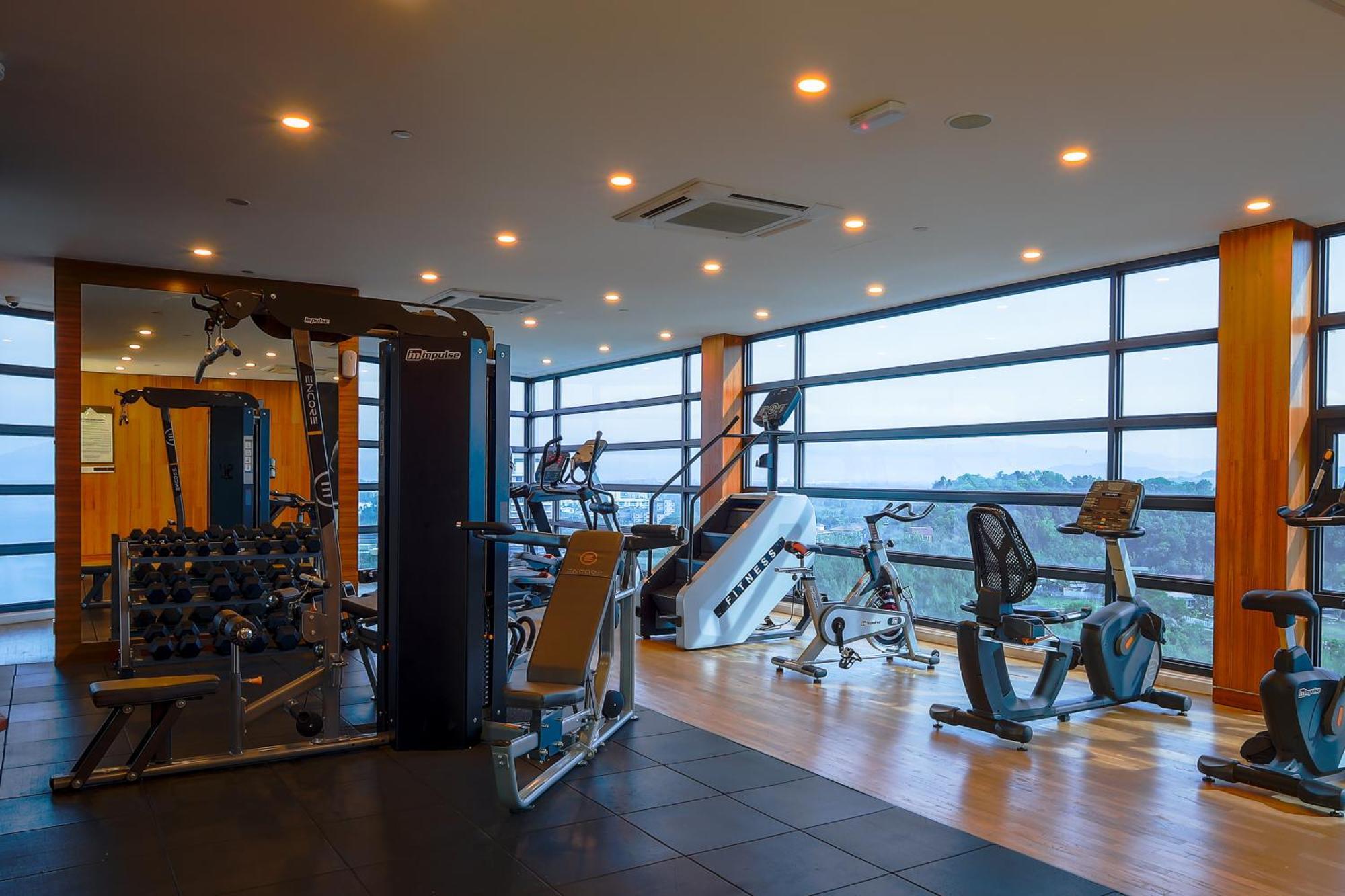 The Riyaz Lavanya Langkawi Pantai Cenang  Zewnętrze zdjęcie The gym at the hotel